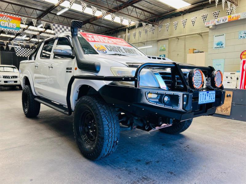 >2012 Toyota Hilux Cab Chassis SR KUN26R MY12